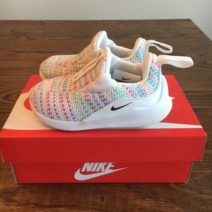Nike Ashin sneakers 5 toddler girl white multi